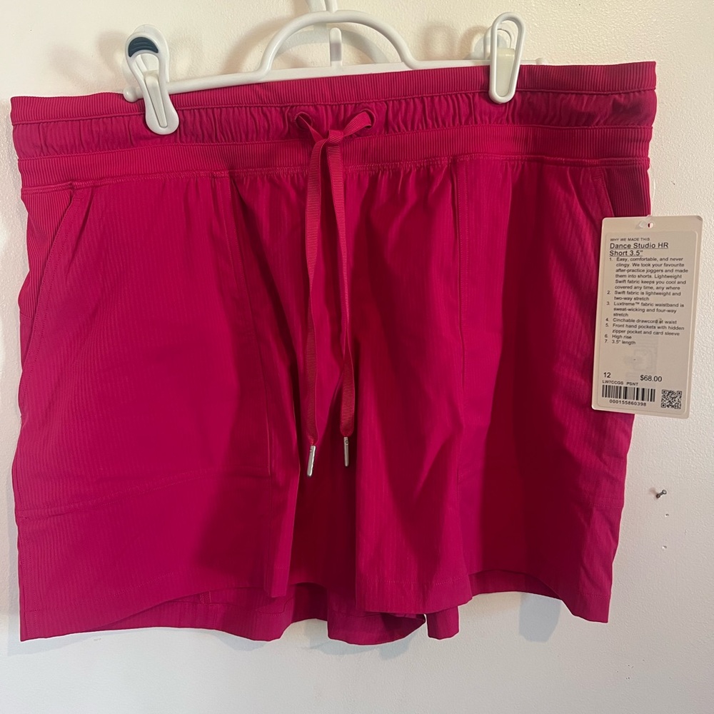 lululemon dance studio high rise - NEW  -3.5 inseam - color passionate 12